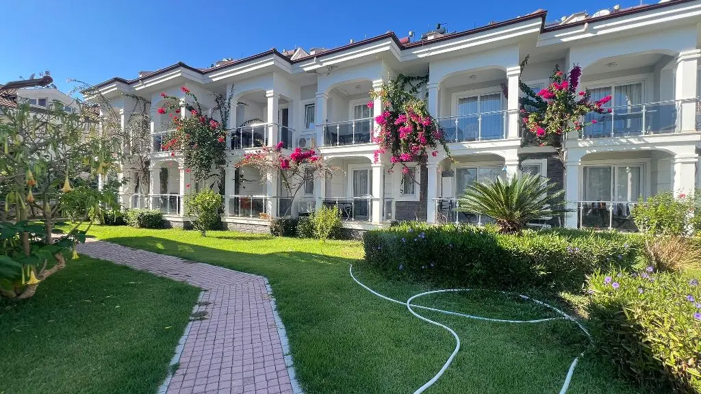 Real estate in Calis